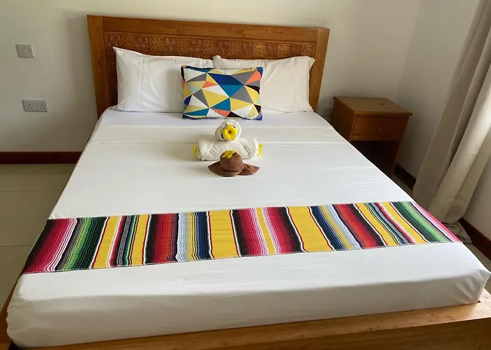 Aparthotel La Therese 3*