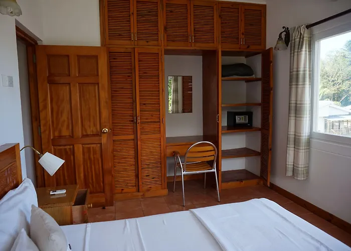La Therese Aparthotel